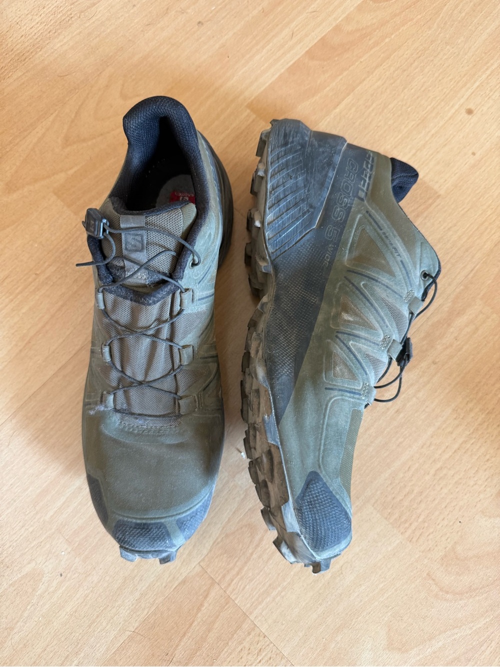 Men's SALOMON Olive Green Trail Running Shoes - Picture 3 of 4